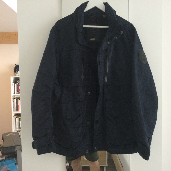 Luxury Windbreaker - Picture 9 of 9